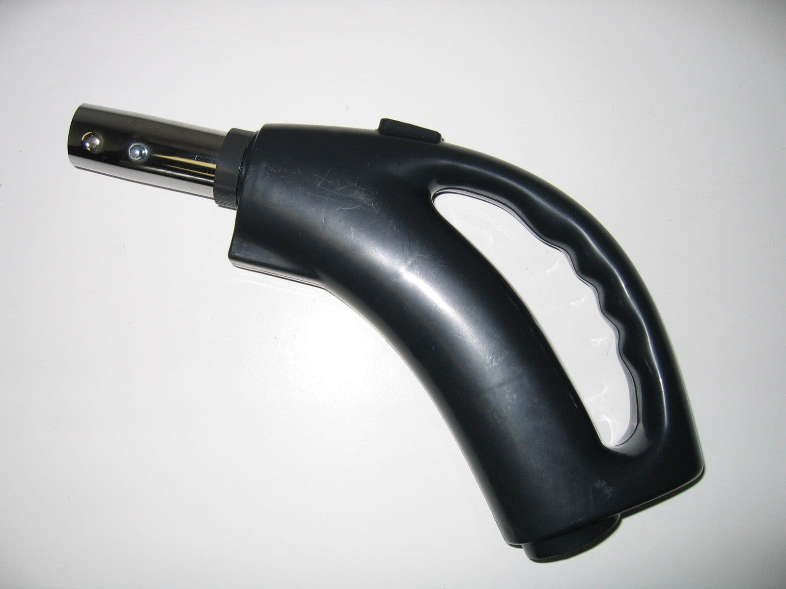 Hose-handle RF Transmitter - FCC ID S3PHHRFT - Alutron Modules Inc.