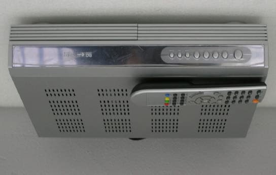 Digital Satellite Receiver - FCC ID S3SFS1010S2 - DARI Tech Ltd. (2)