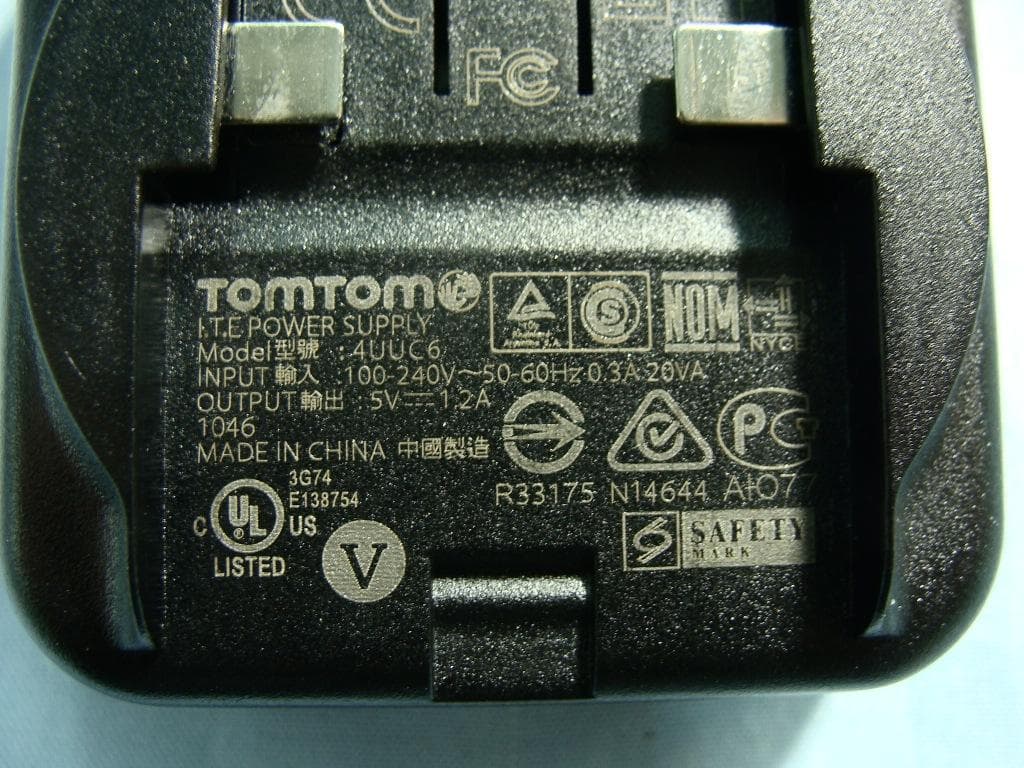 GPS Navigation system - FCC ID S4L4CT50 - TomTom International BV