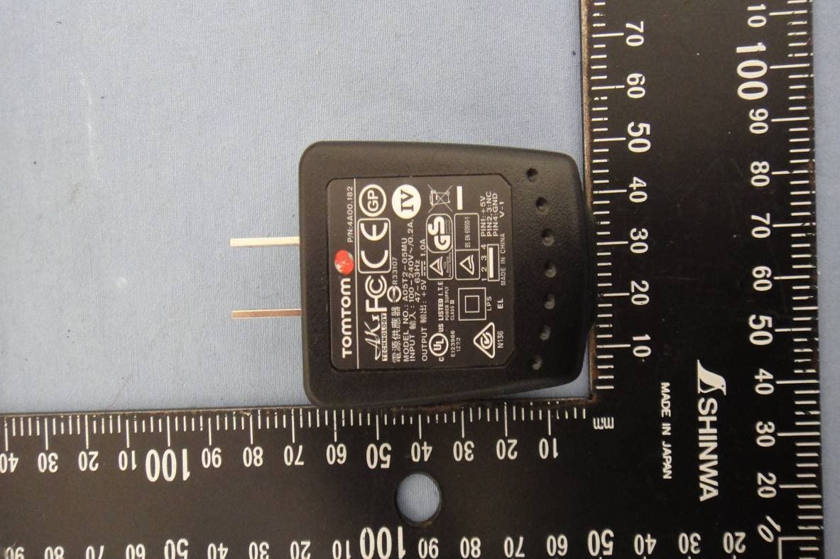 GPS Navigation system - FCC ID S4L4EQ41 - TomTom International BV (2)