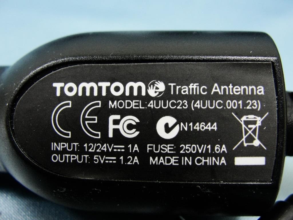 TomTom GPS Navigation System - FCC ID S4L4FB40 - TomTom International BV (5)