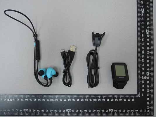 TomTom GPS Watch - FCC ID S4L4REM - TomTom International BV (3)