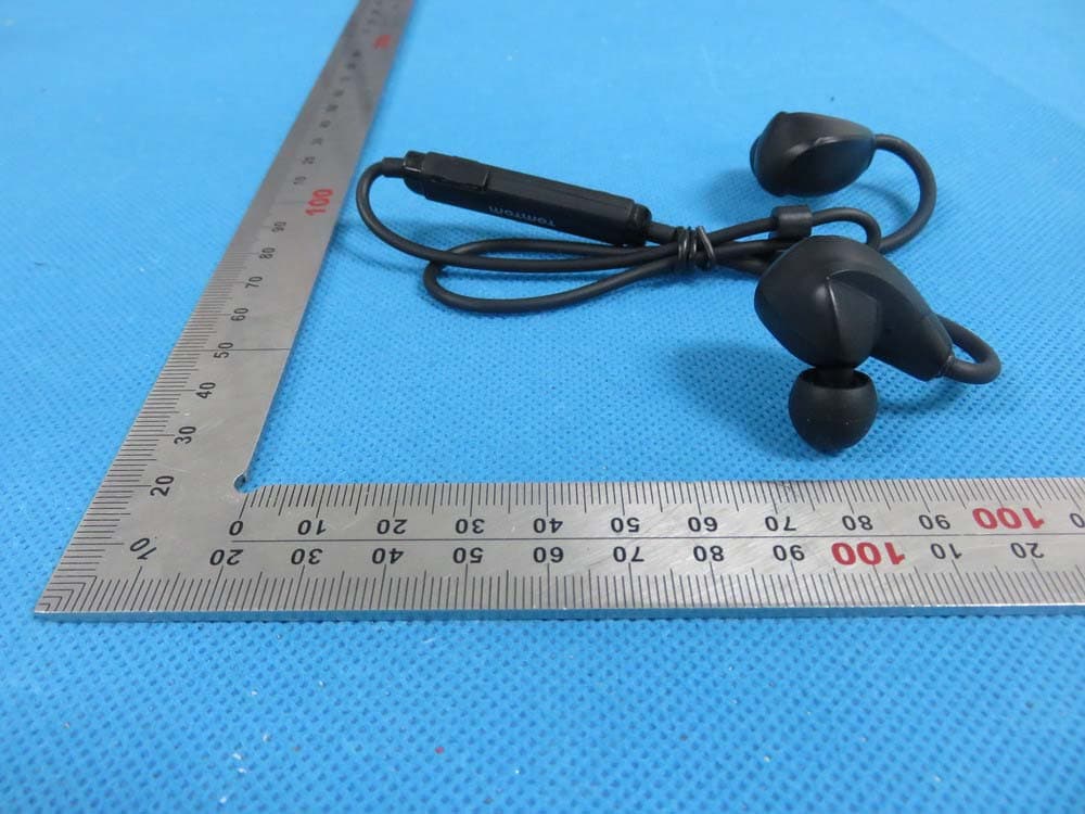 Bluetooth Sports Headphones - FCC ID S4L4ROM - TomTom International BV (3)