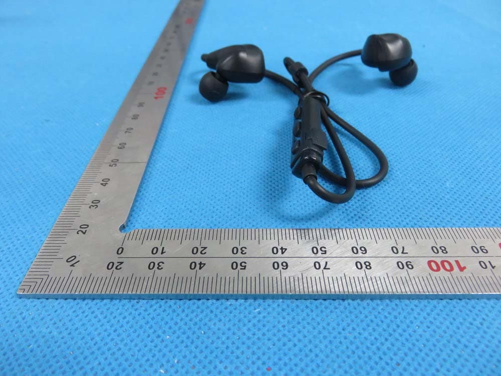 Bluetooth Sports Headphones - FCC ID S4L4ROM - TomTom International BV (4)