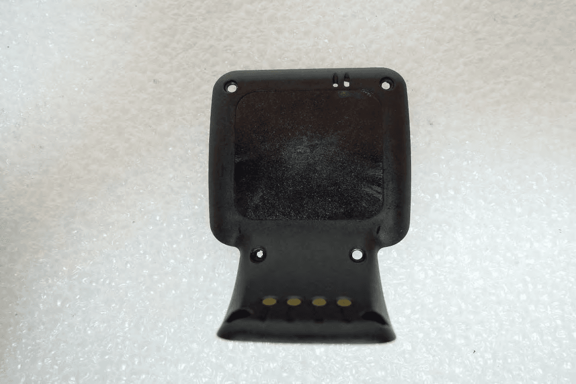 TomTom GPS watch. - FCC ID S4L8RS00 - TomTom International BV (4)