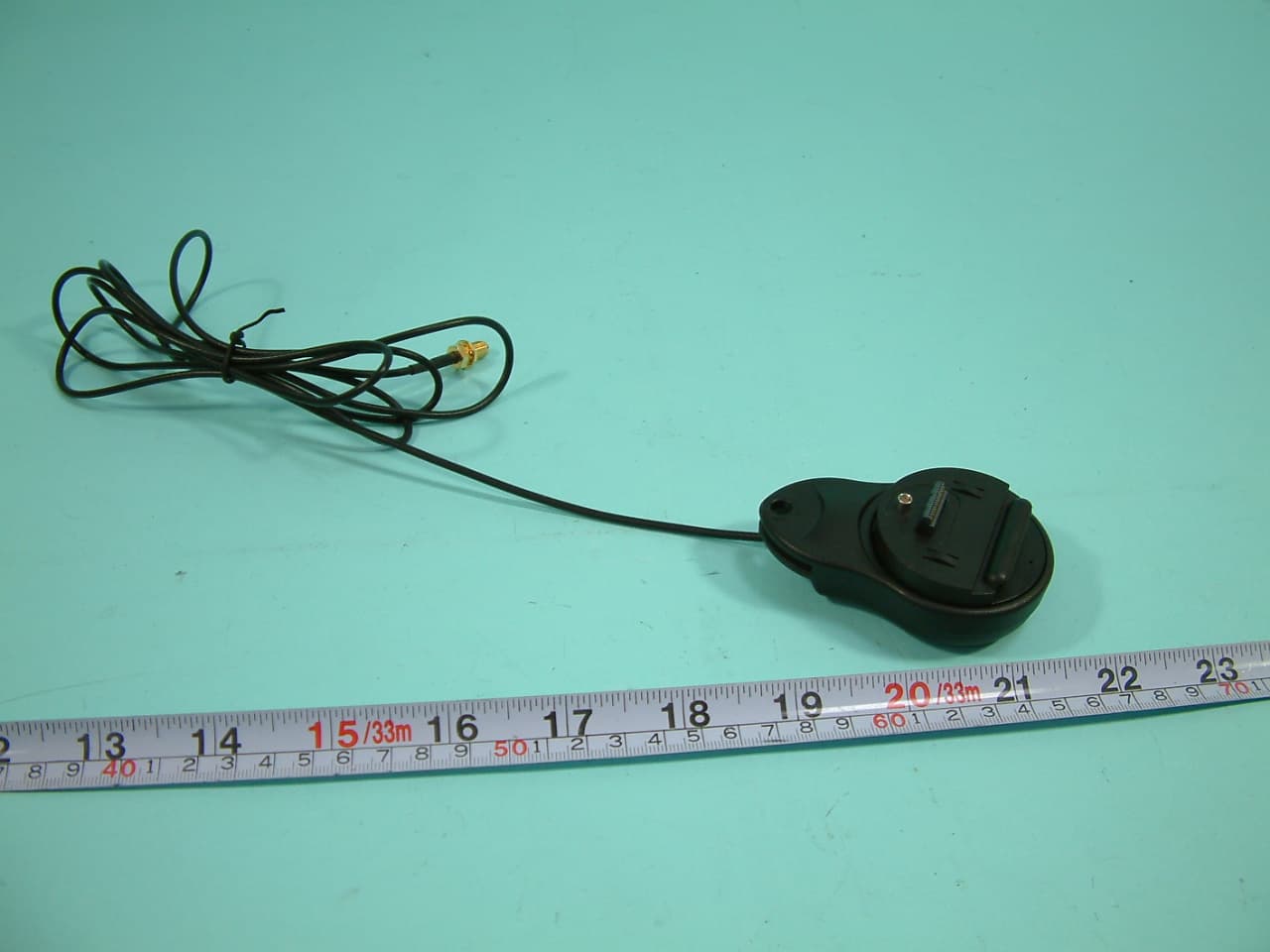 BLUETOOTH GPS TRACKING SYSTEM - FCC ID S4LGO300 - TomTom International BV (4)
