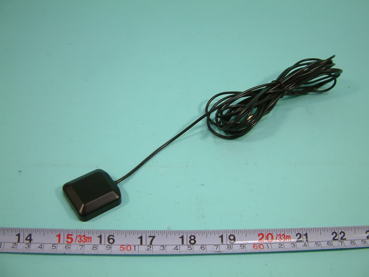 BLUETOOTH GPS TRACKING SYSTEM - FCC ID S4LGO300 - TomTom International BV (5)