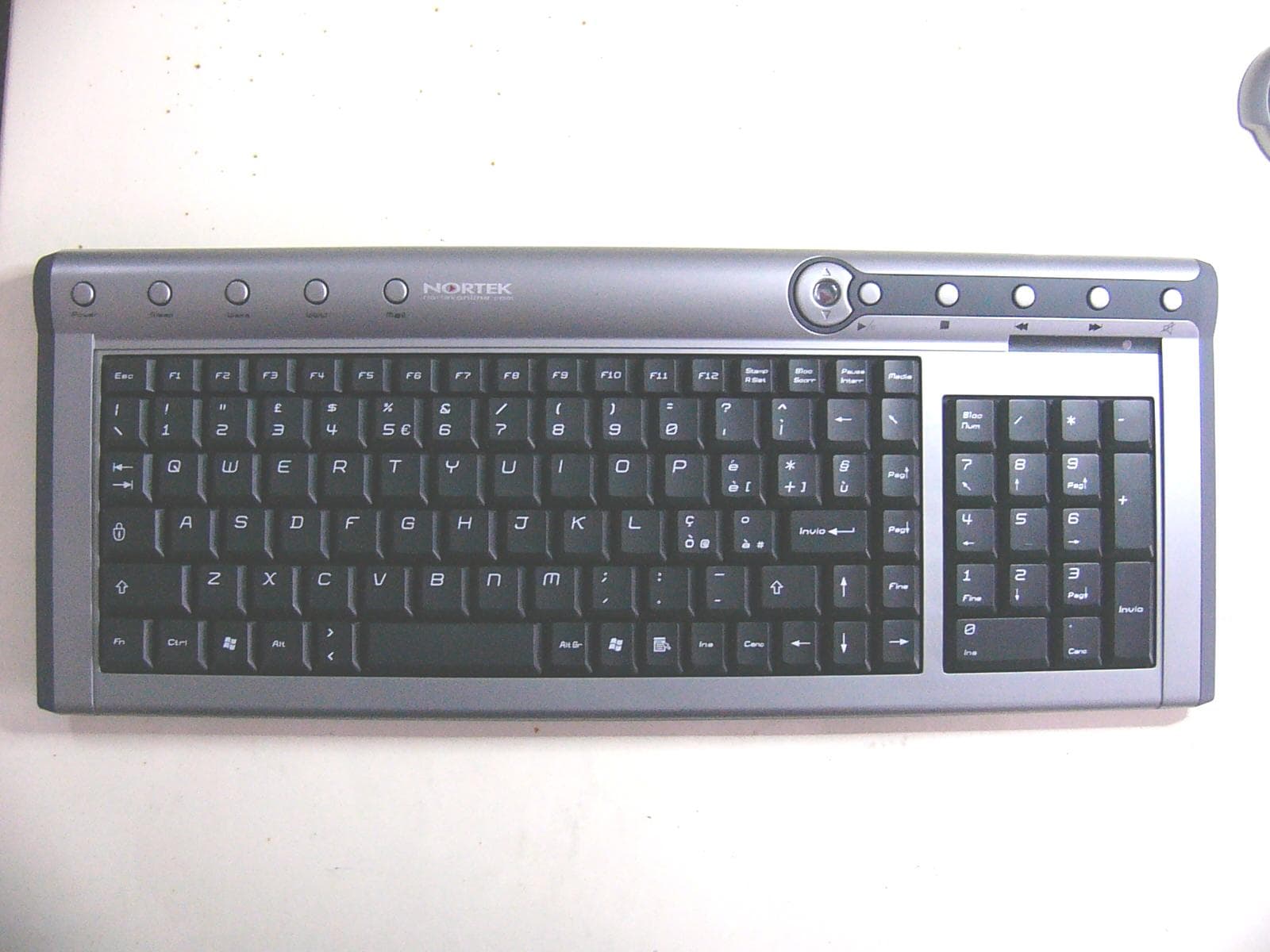 WIRELESS KEYBOARD - FCC ID S4S-ELECTAWL - NORTEK International (China) Ltd.