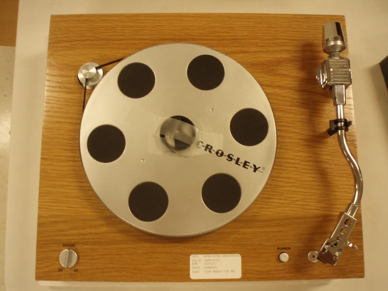 AUDIOPHILE USB TURNTABLE - FCC ID S4W6012A - Hong Kong Modern Marketing Manufacturing Ltd.