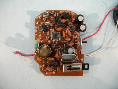 Walkie Talkie - FCC ID S4ZINTERPHONE - Shantou Chenghai District Xiehe Plastic Hardware Factory & Co., Ltd. (2)