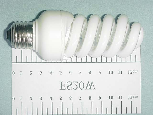 ENERGY SAVING LAMP - FCC ID S6K131S0305 - Xiamen Leedarson Import & Export Co., LTD. (2)