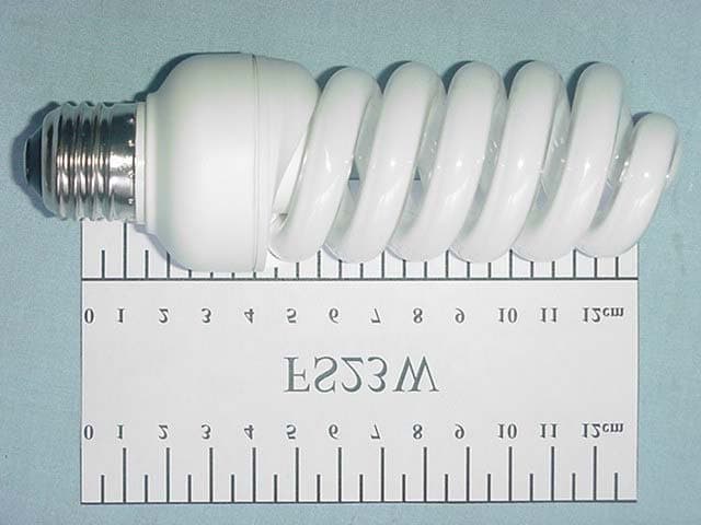ENERGY SAVING LAMP - FCC ID S6K131S0305 - Xiamen Leedarson Import & Export Co., LTD.