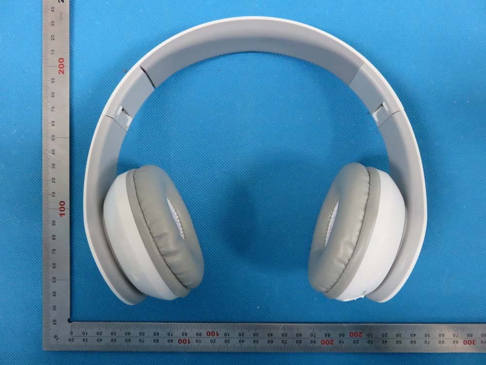 Bluetooth headphone - FCC ID S7DBH-30 - MAGIT International Co., Ltd (2)