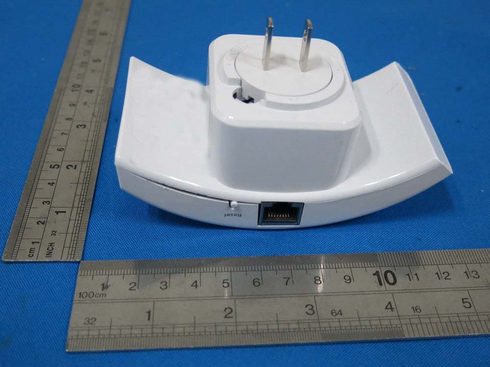 300Mbps Universal WiFi Range Extender - FCC ID S8J-WA730RE - Shenzhen Bilian Electronic Co., Ltd. (2)