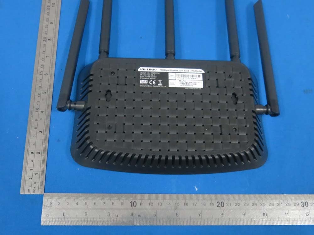 750Mbps Wireless Dual Band 11AC Router - FCC ID S8J-WDR3750 - Shenzhen Bilian Electronic Co., Ltd. (2)