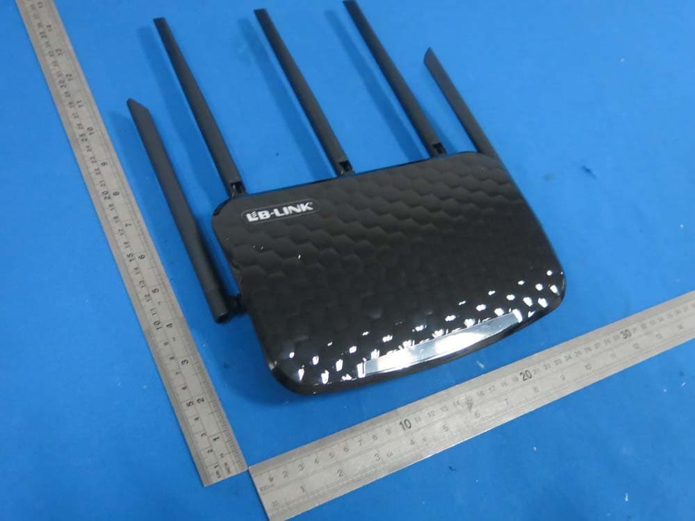 750Mbps Wireless Dual Band 11AC Router - FCC ID S8J-WDR3750 - Shenzhen Bilian Electronic Co., Ltd. (5)