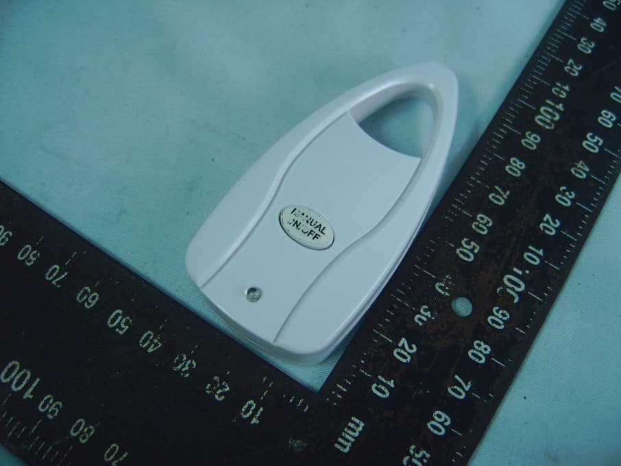 Remote Control - FCC ID S8M441045T - Apek Secure Lite Co., Ltd. (2)