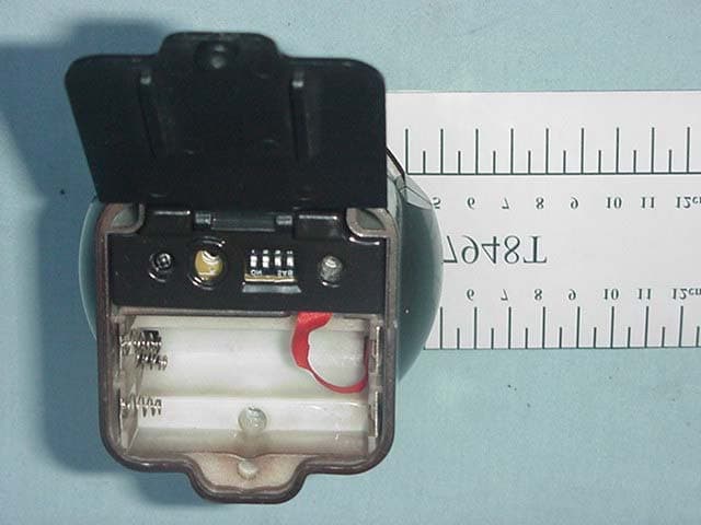 MOTION SENSOR WITH RF REMOTE - FCC ID S8M9N10000A - Apek Secure Lite Co., Ltd.