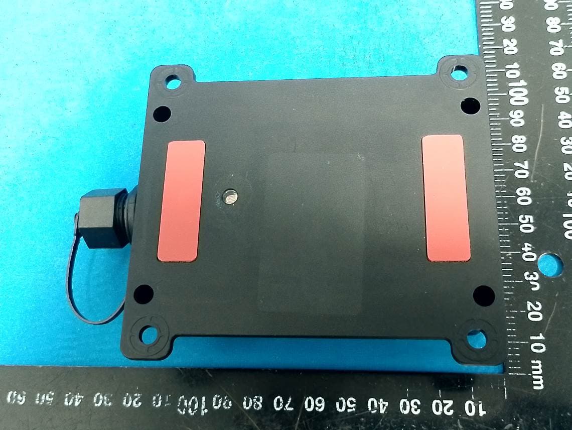 Asset GPS Tracker - FCC ID S8U-T-235LSA - Sinocastel Co.,Ltd. (2)