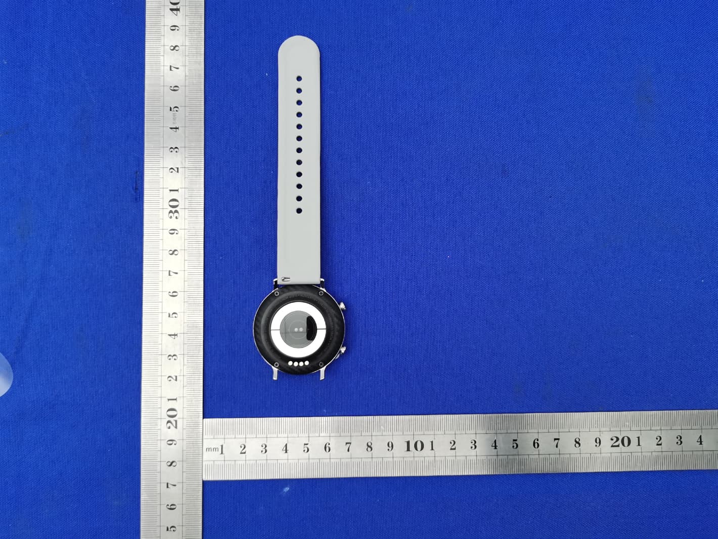 Smart watch - FCC ID S8UHT-821 - Sinocastel Co.,Ltd. (2)
