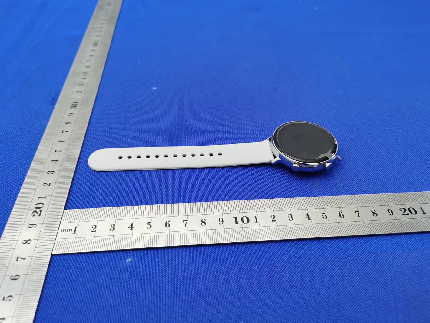 Smart watch - FCC ID S8UHT-821 - Sinocastel Co.,Ltd. (3)