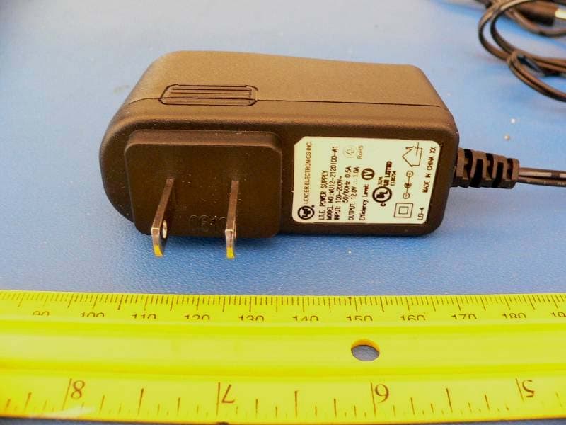 Wireless 802.11 b/g Router - FCC ID S9GMM2225 - Ruckus Wireless, Inc. (4)