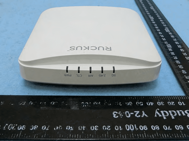 Access Point - FCC ID S9GR350 - Ruckus Wireless, Inc. (4)