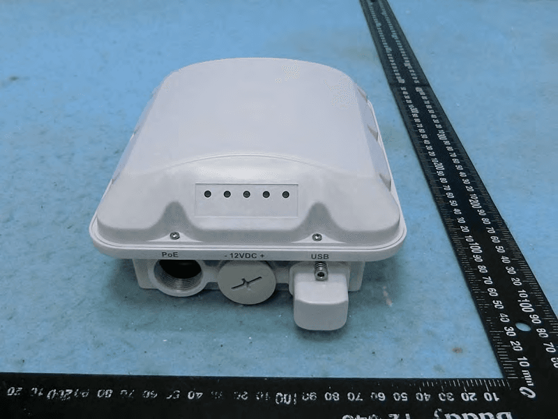 Access point - FCC ID S9GT350D - Ruckus Wireless, Inc. (2)