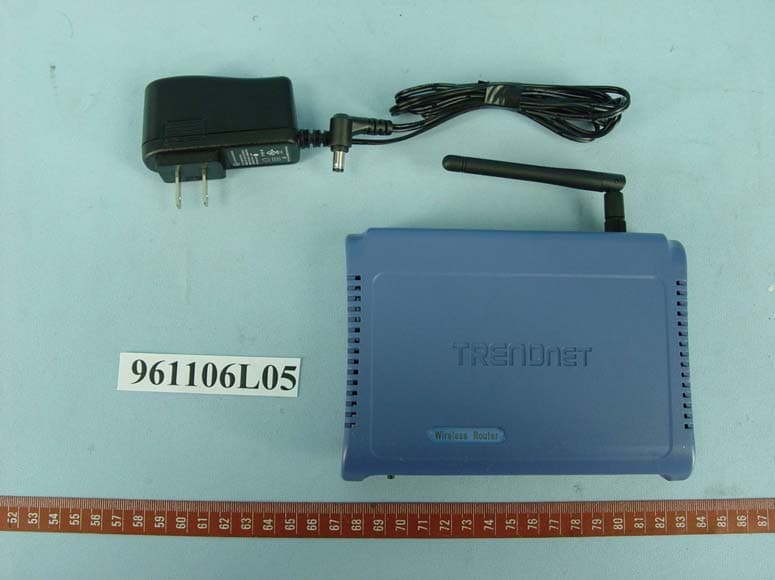 54Mbps Wireless G Broadband Router - FCC ID S9ZTEW432BRPD - TRENDNET, INC. (3)