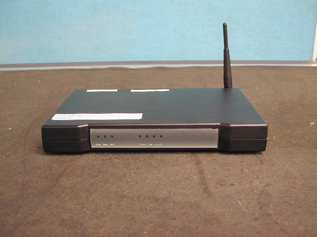 LAN Network Device - FCC ID SAN5405X - PePLink Ltd