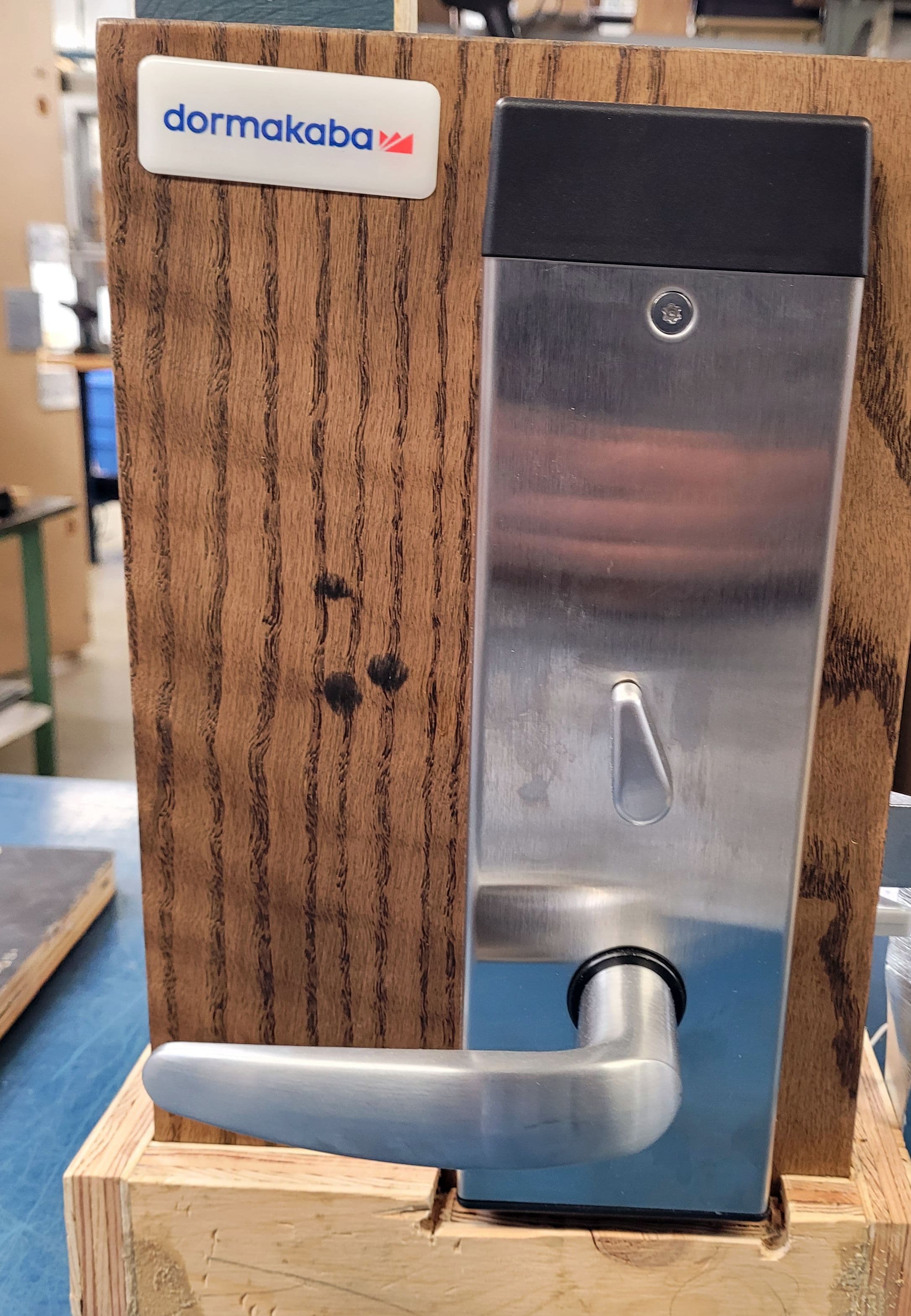 Electromechanical lock - FCC ID SAPQUANTUMMT - dormakaba Canada Inc.