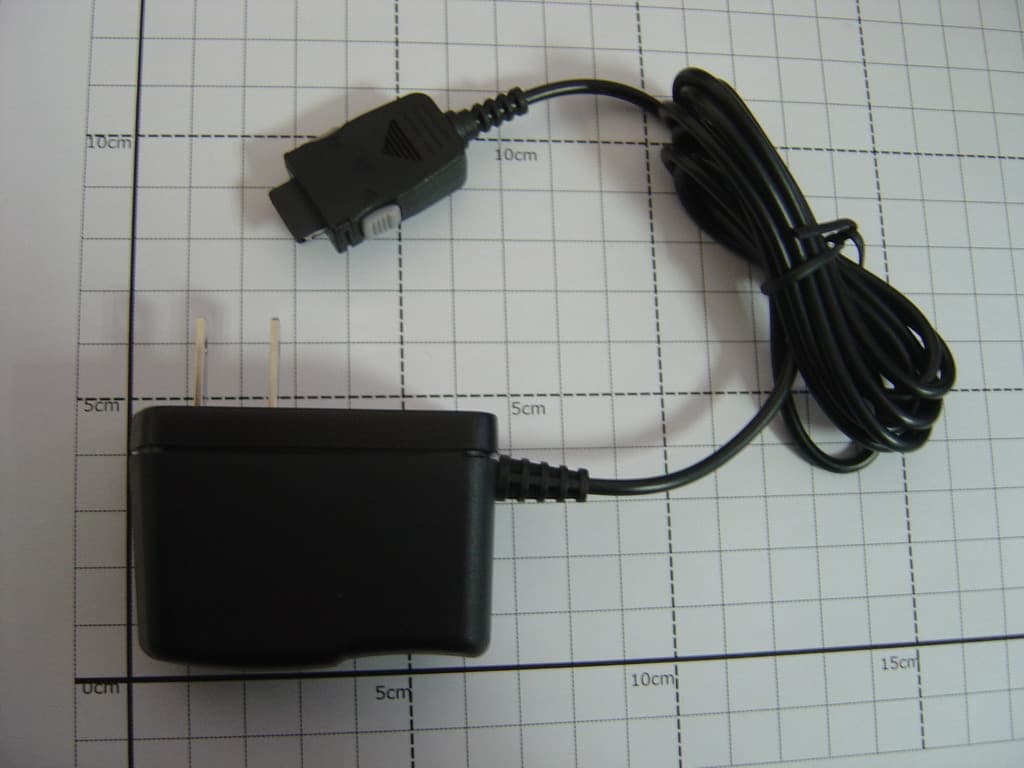 CDMA 1X MOBILE TELEPHONE - FCC ID SARC677 - Hisense Communication Co., Ltd.
