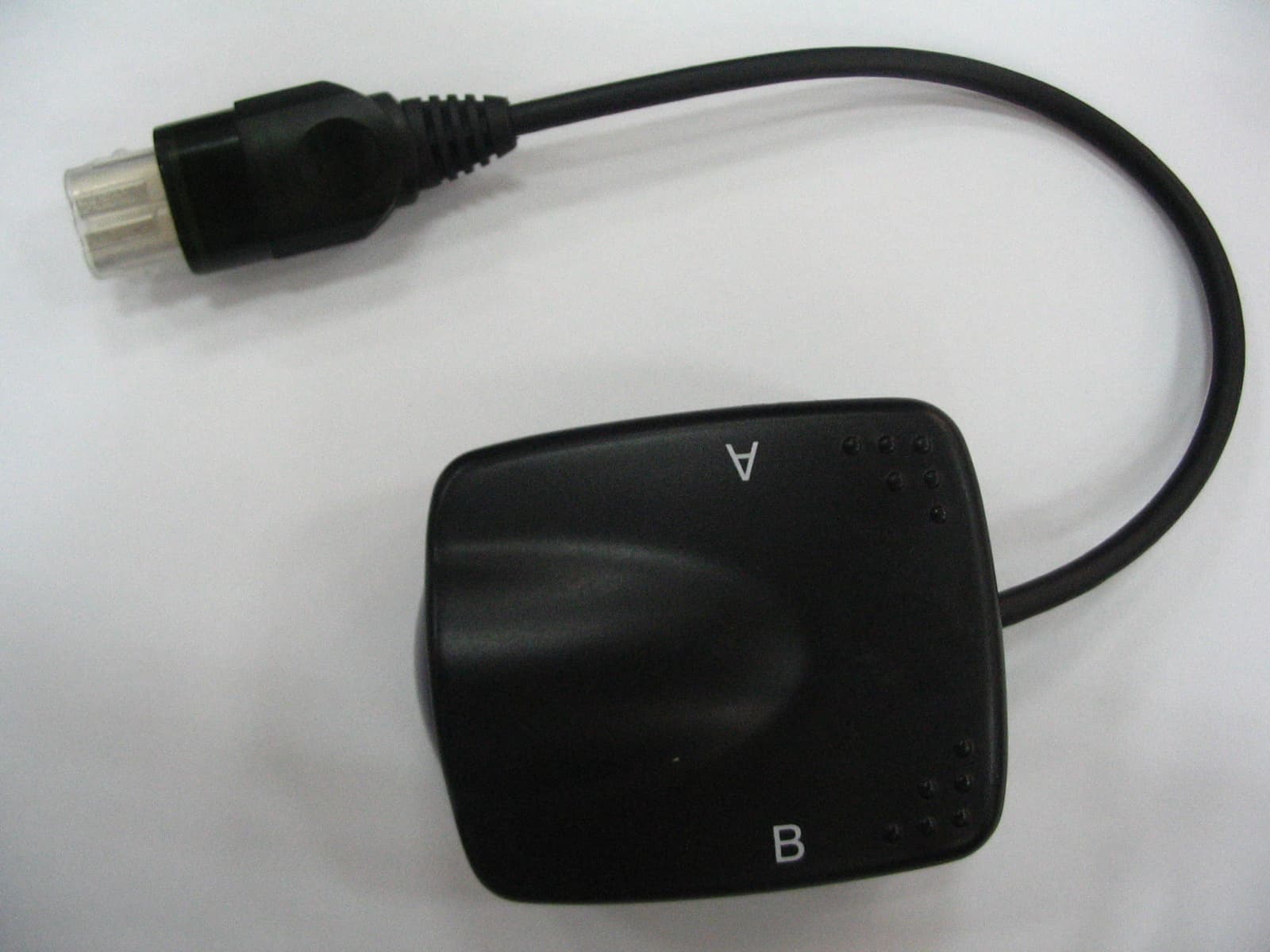 Wireless Gamepad - FCC ID SBIRVR-6600 - Shenzhen Litestar Electronics Technology Co., Ltd.