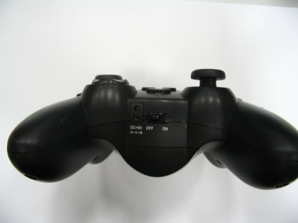 Wireless Gamepad - FCC ID SBIXB-6600 - Shenzhen Litestar Electronics Technology Co., Ltd. (3)