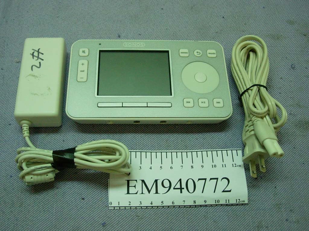 Controller for Digital Music Distribution System - FCC ID SBVCR001 - Sonos, Inc. (2)