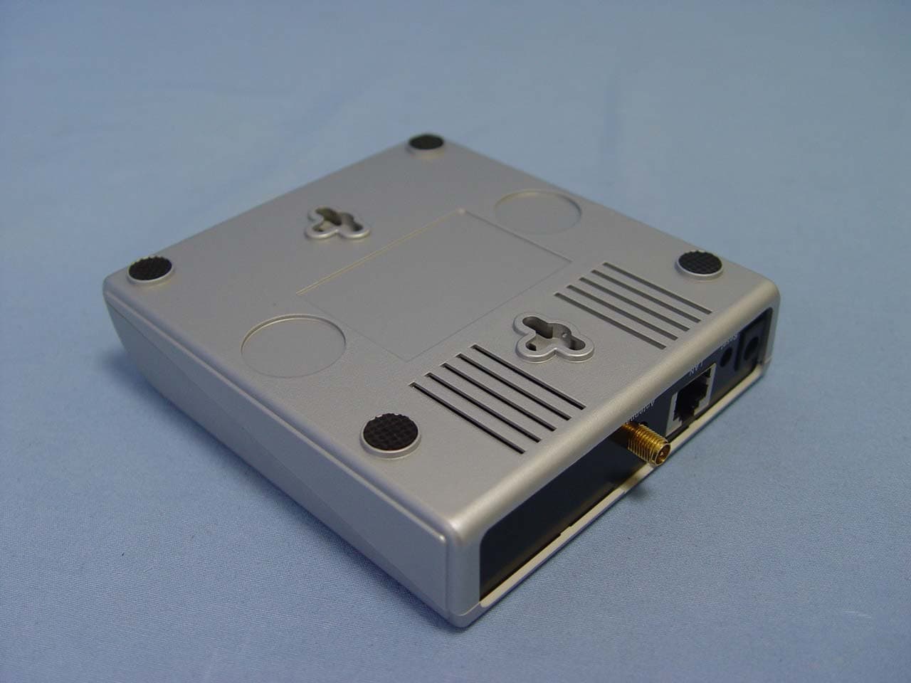 802.11b/g Access point - FCC ID SCD0024 - LanReady Technologies Inc. (2)