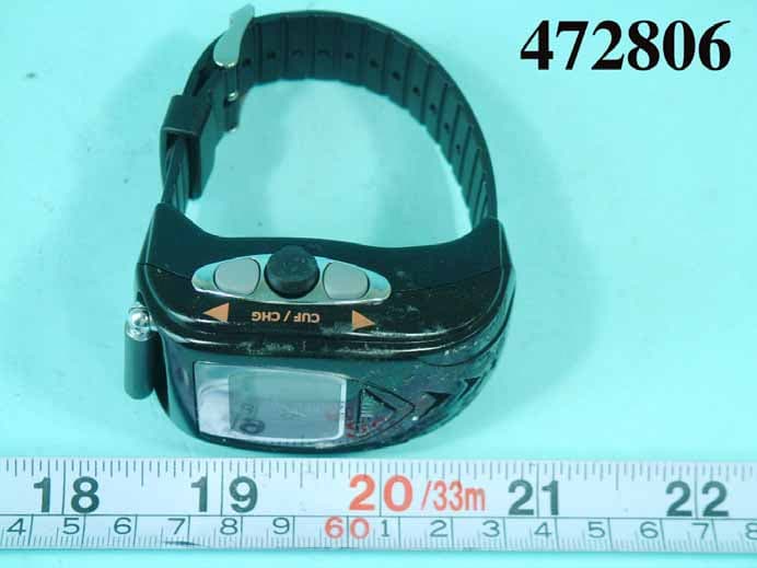 WRIST WALKIE TALKIE - FCC ID SDOFRSRD018 - Shenzhen Ruidian Communication Co., Ltd. (4)