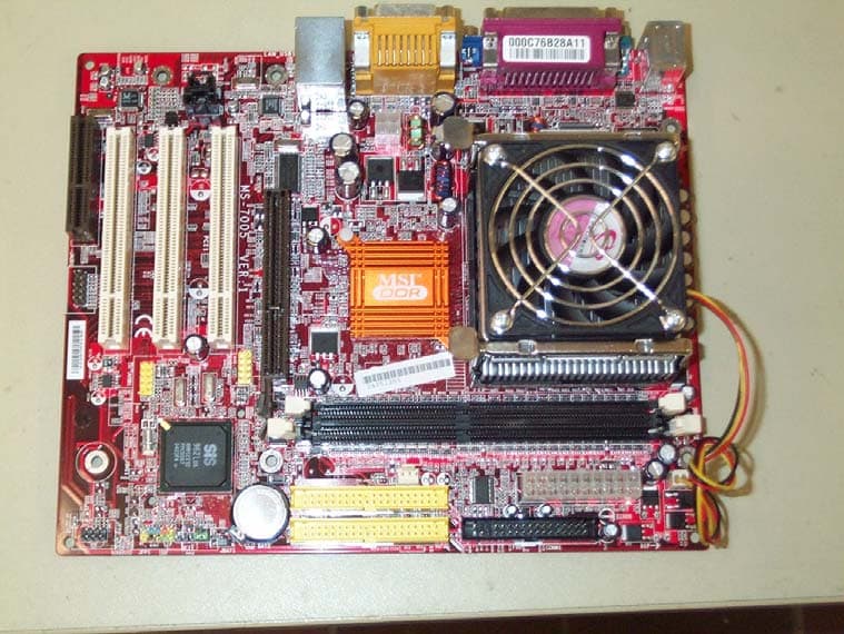Personal Computer - FCC ID SDTPROFESSIONAL - Escort COmputer Elektronik San. ve Tic. A.S (1)