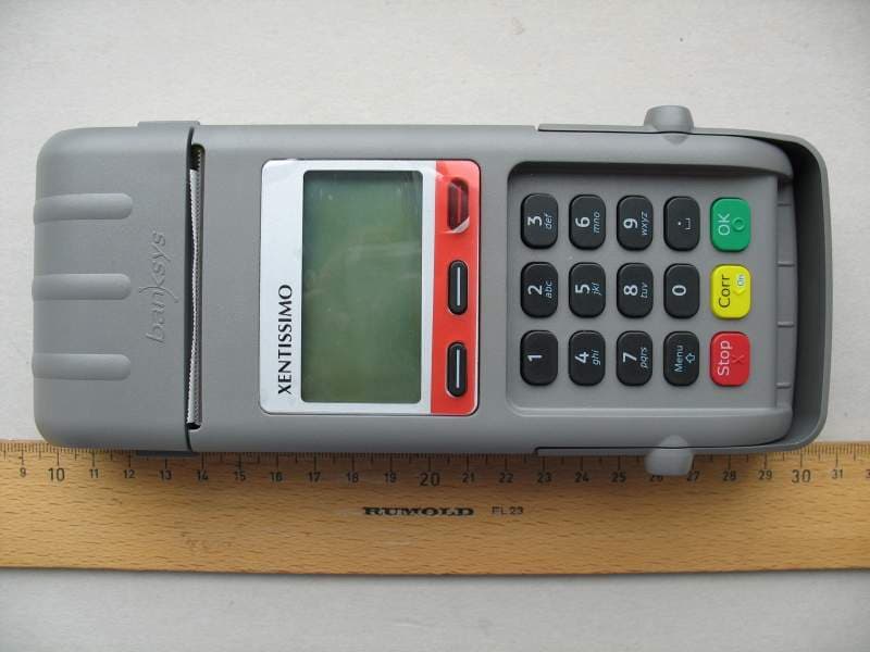 Handheld POS Terminal - FCC ID SEKXIBGW200 - Ingenico Belgium SRL (2)