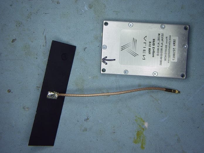 RFID transmitter - FCC ID SEM915CL1DMX - Datamax Corporation