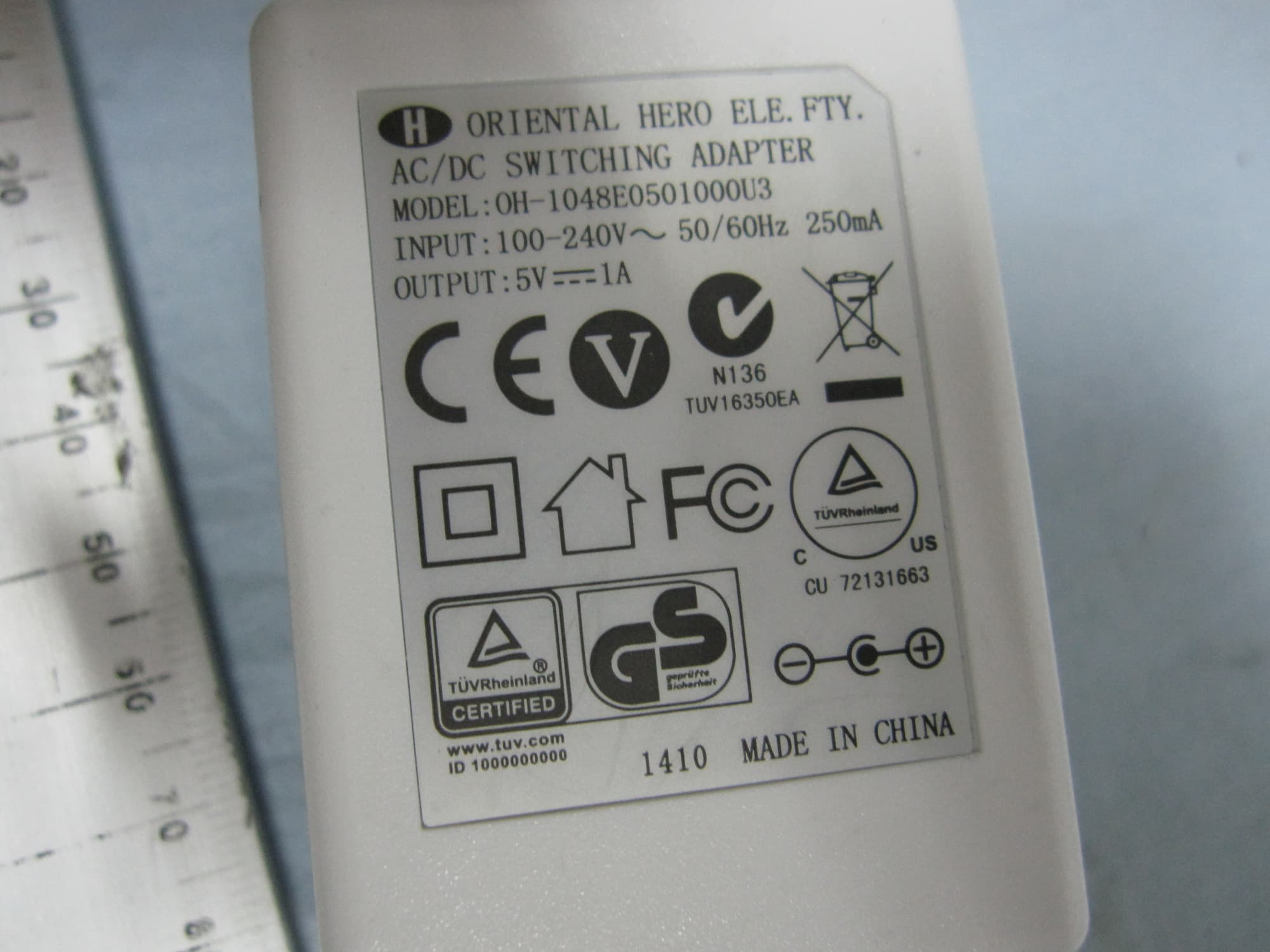 CubeOne - FCC ID SENIPU3A - iSmart Alarm, Inc. (2)