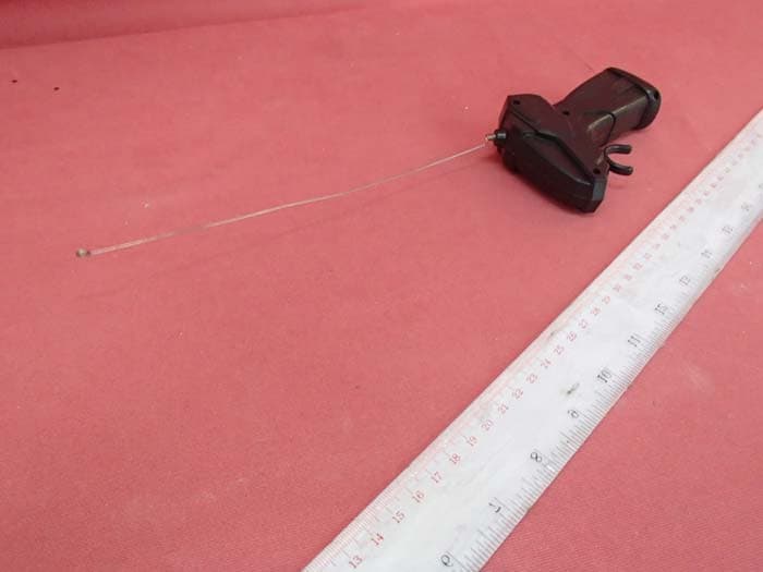 27MHz Transmitter - FCC ID SFF-KM14001 - AUXO INTERNATIONAL LTD (4)