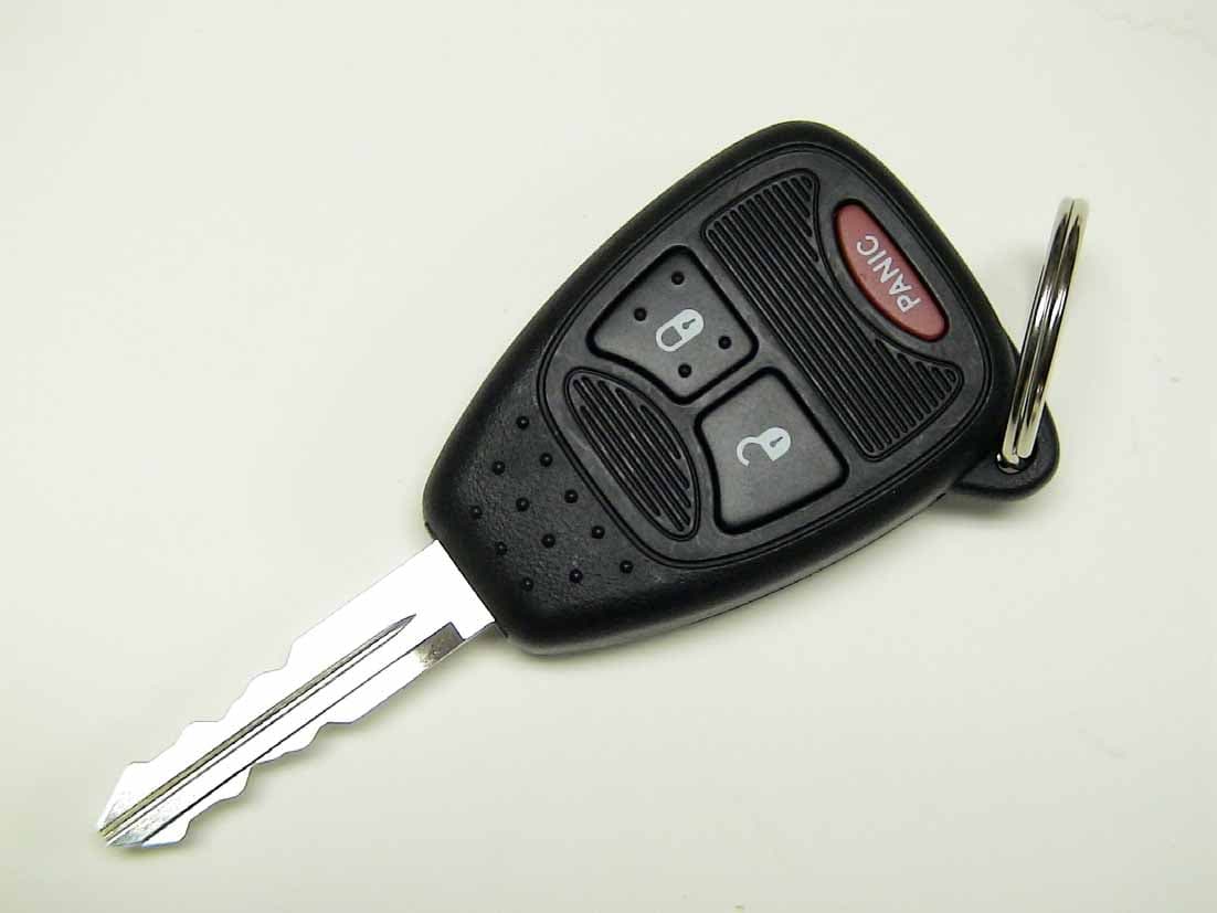 RKE Transmitter - FCC ID SFUD28080 - Ortech (2)