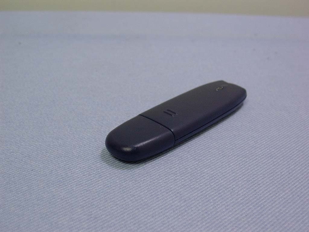 Bluetooth USB Dongle - FCC ID SG6-BT-232USB00 - Rainsun Corporation