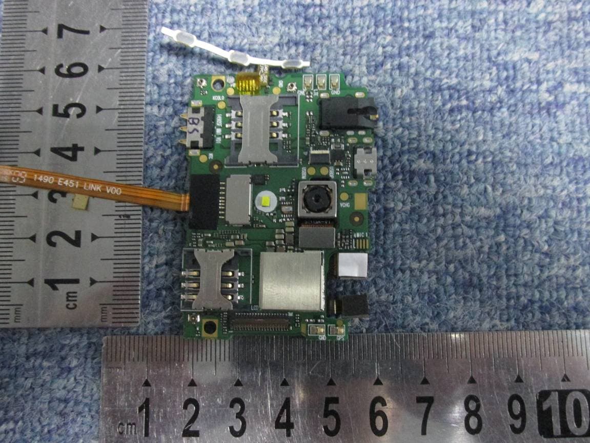 Mobile Phone - FCC ID SG7201511L32 - Haier Telecom (Qingdao) Co., Ltd. (4)
