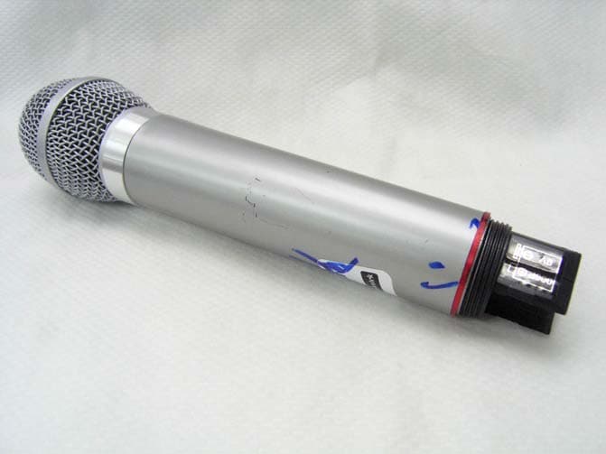 Wireless Microphone - FCC ID SGDMKA381 - Zonik Industrial Co. Ltd.