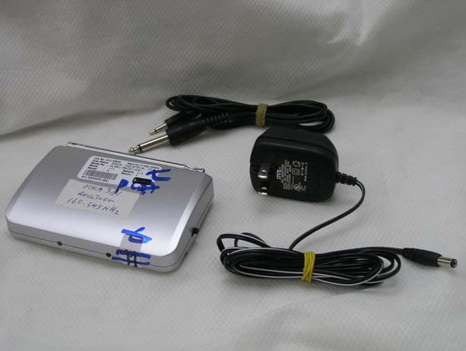 Receiver for Wireless Microphone - FCC ID SGDWLR01 - Zonik Industrial Co. Ltd. (2)