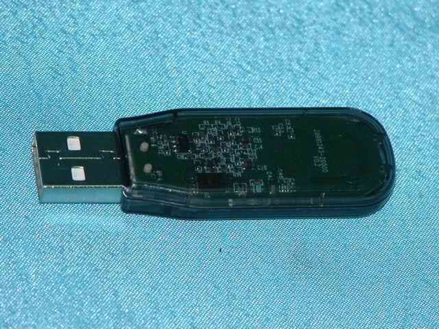 Bluetooth USB Dongle - FCC ID SGE-UBTBR1E - Cadmus Micro, Inc.