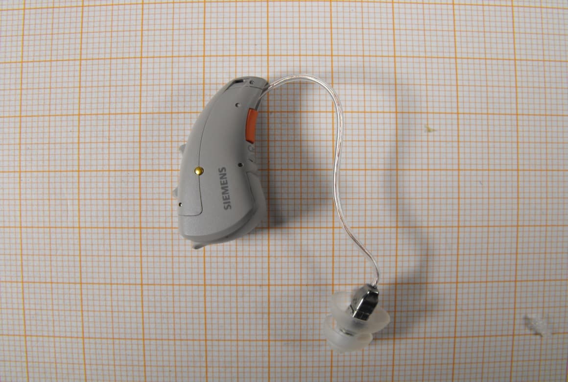 BTE Hearing Aid - FCC ID SGI-WL003BTE - Sivantos GmbH (4)