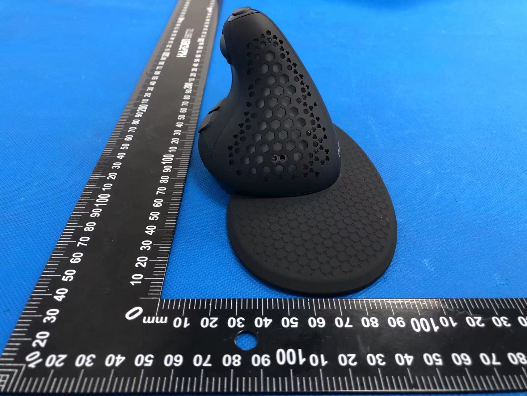 Wireless mouse - FCC ID SGP-M618XSD - Shenzhen Delux Industry Co., Ltd. (5)